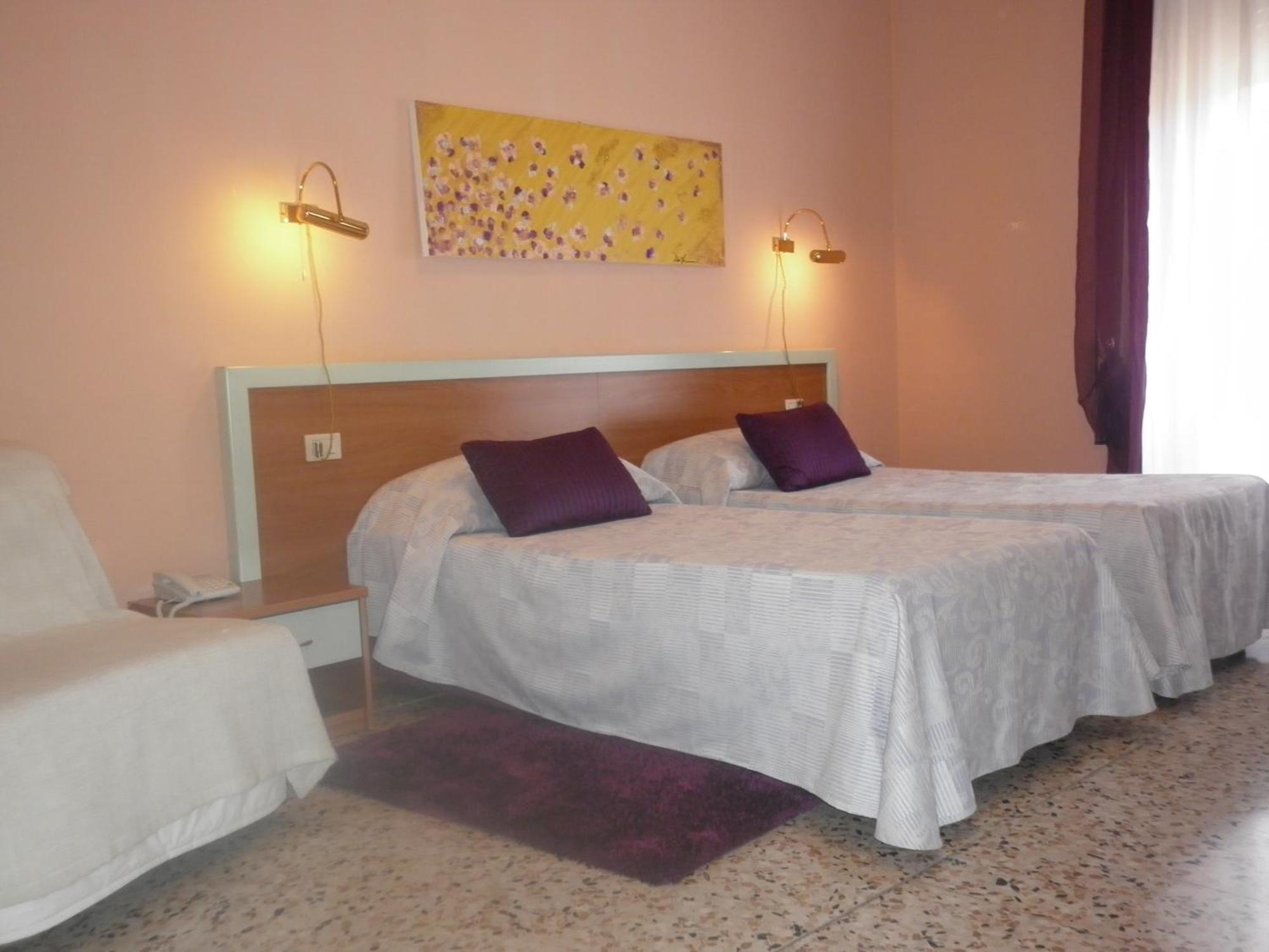 Hotel San Donnino Fidenza Kamer foto
