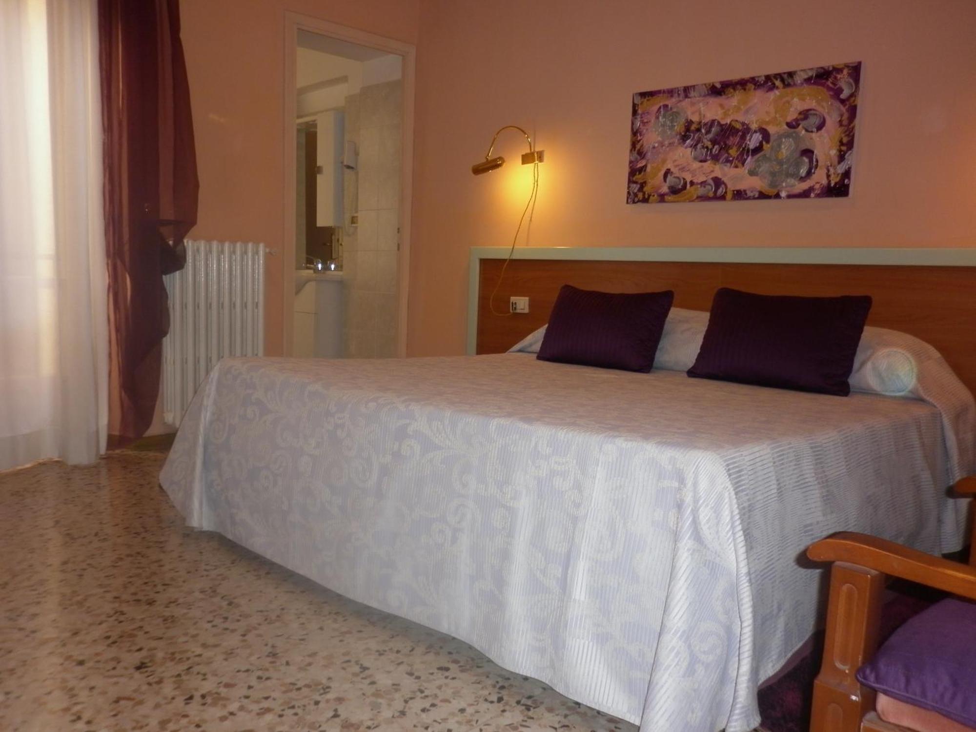Hotel San Donnino Fidenza Kamer foto